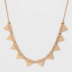 🌟 2/$10 Triangle Semi Precious Rose Quartz Inlay Necklace